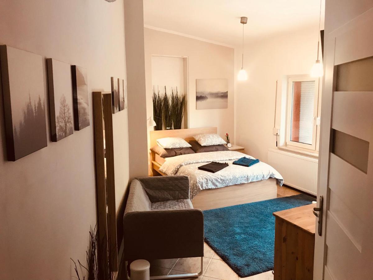 Apartament Starowka Zielona Góra Buitenkant foto